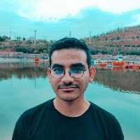 احسان شهبازي